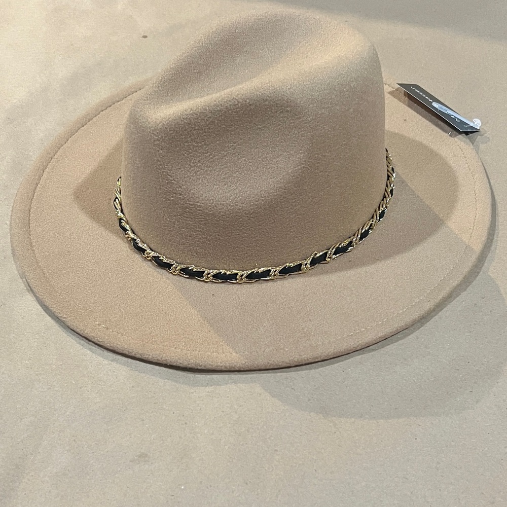 Elegant Tan Fedora with Chain Accent
